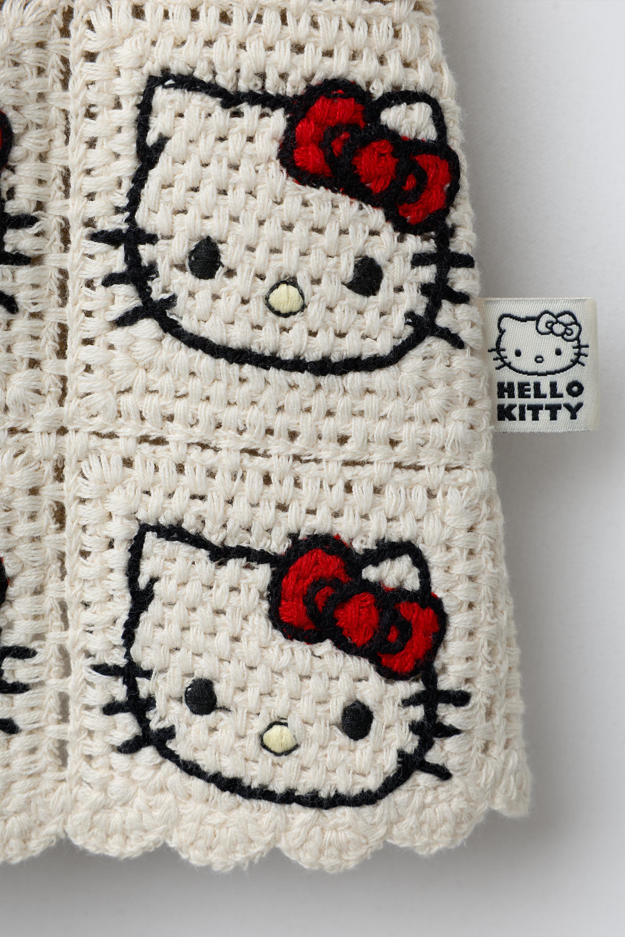 HELLO KITTY © SANRIO KNIT DRESS